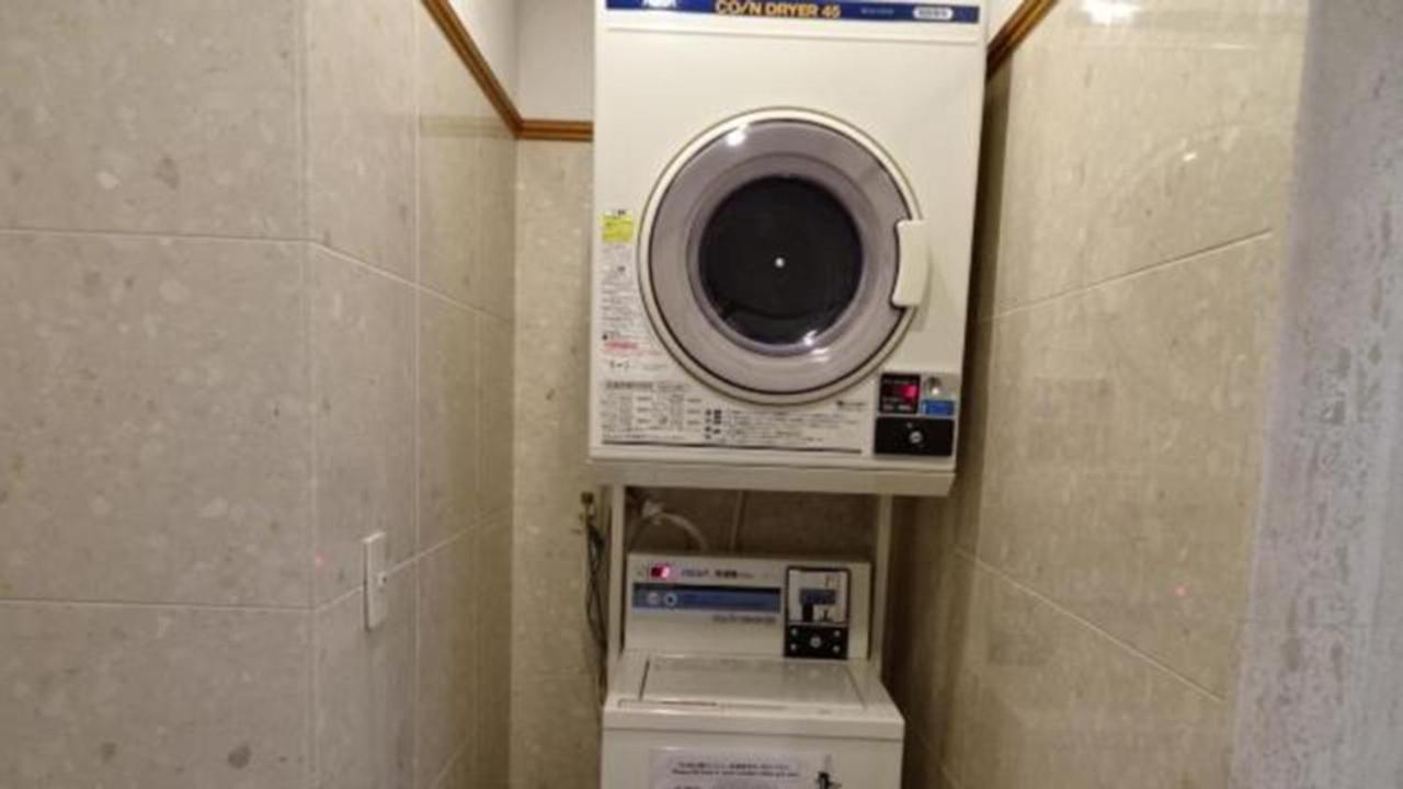 Toyoko Inn Tokyo Shinagawa-Eki Takanawa-Guchi Buitenkant foto