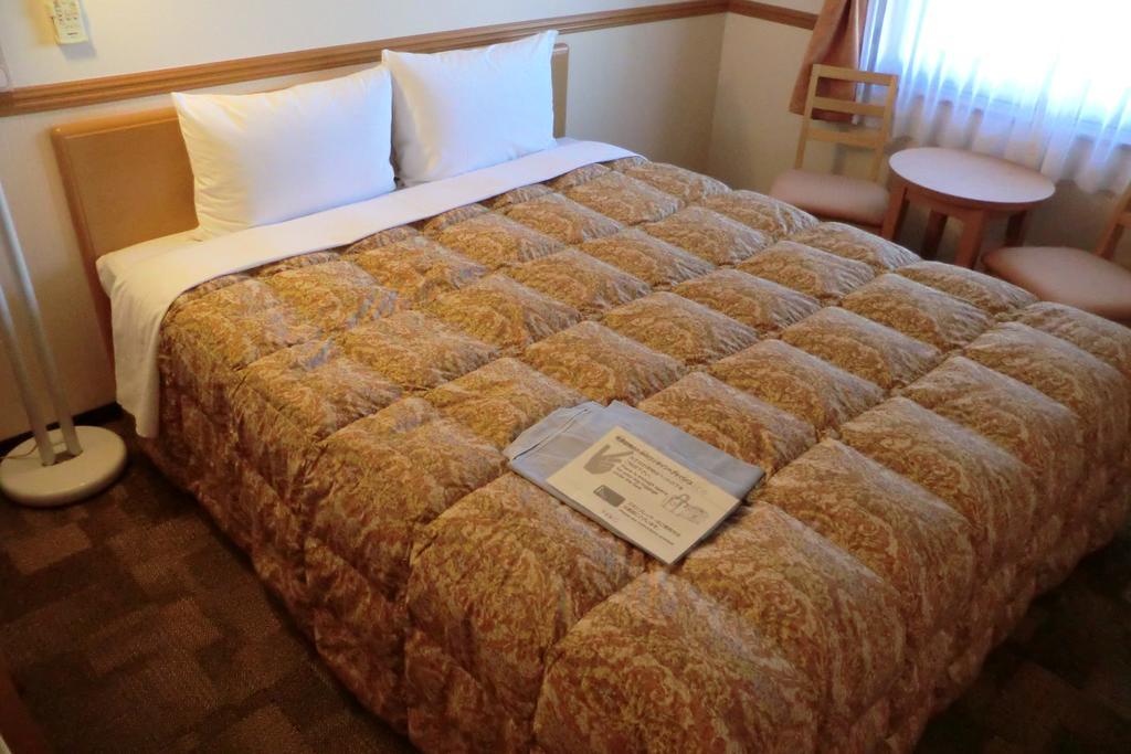 Toyoko Inn Tokyo Shinagawa-Eki Takanawa-Guchi Buitenkant foto