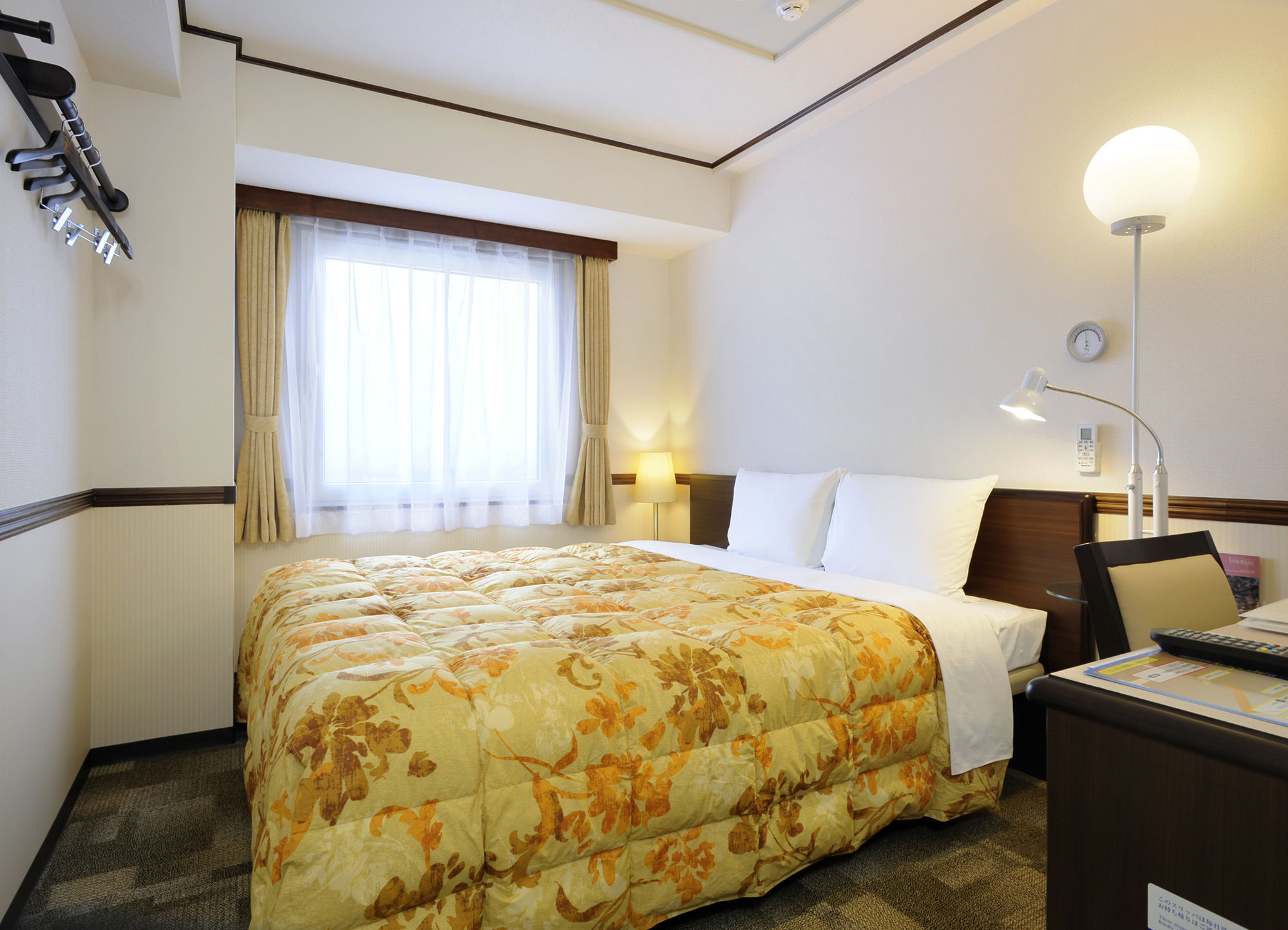 Toyoko Inn Tokyo Shinagawa-Eki Takanawa-Guchi Buitenkant foto